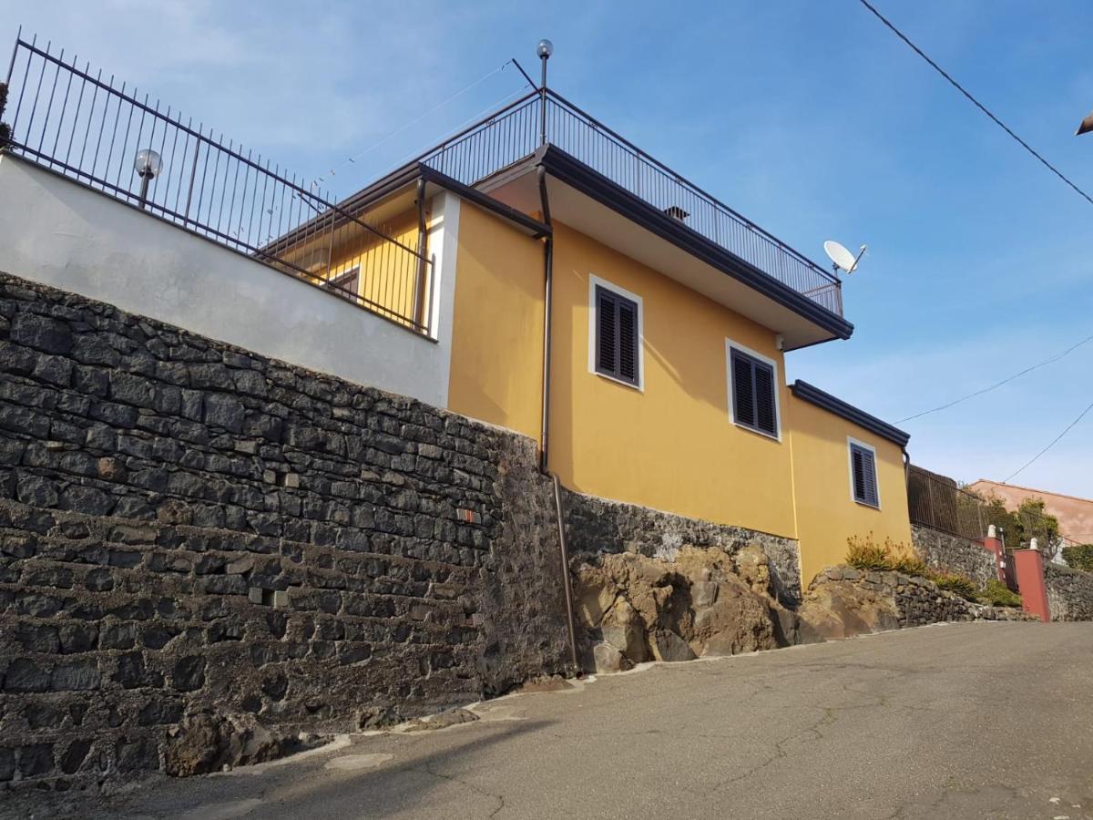 Villa Laura Piedimonte Etneo Kültér fotó