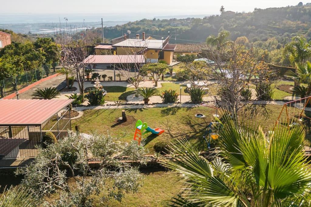 Villa Laura Piedimonte Etneo Kültér fotó